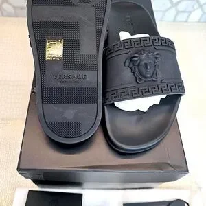 Brand New Versace Women's Ciabatta Mare Gomma Rubber Slides Black (39EU)